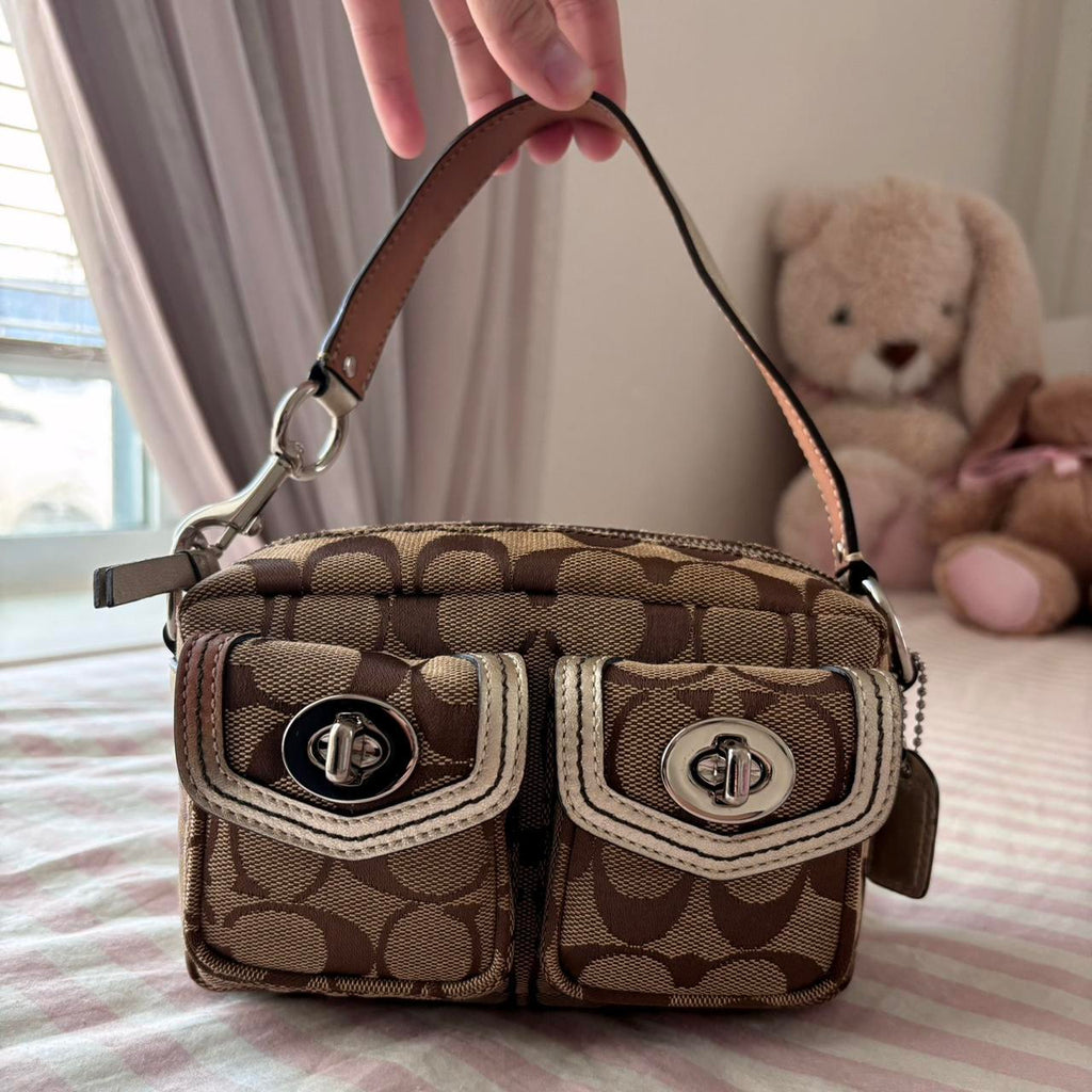 🌺🩷 Coach Mini Legacy🍎🔥 🤎🌆