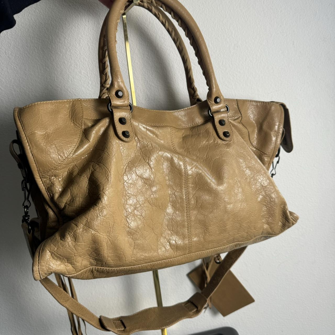 🌺🩷 Preowned Authentic Balenciaga city bag✨🔥 🤎🌆