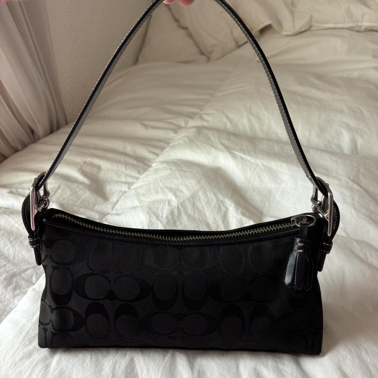 🌺🩷 Vintage Coach East West Baguette Bag🌺🩷 🤎🌆