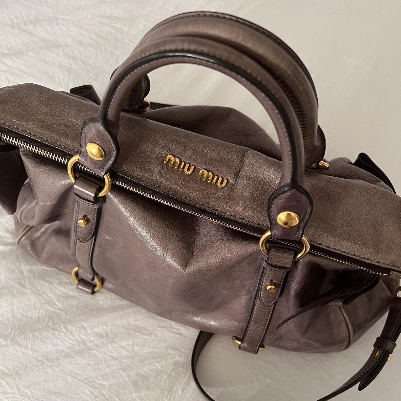 🌺🩷 Authentic Grey Looks A Bit Purple In Person Miu Miu Vitello Leather Bow Bag With Gold Hardware And Removable Strap🤎🌆 🤎🌆